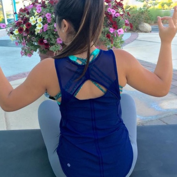 Lululemon Sculpt Tank - Picture 3 of 4